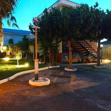 Casablanca El Petit Hotel 델테브레 외부 사진