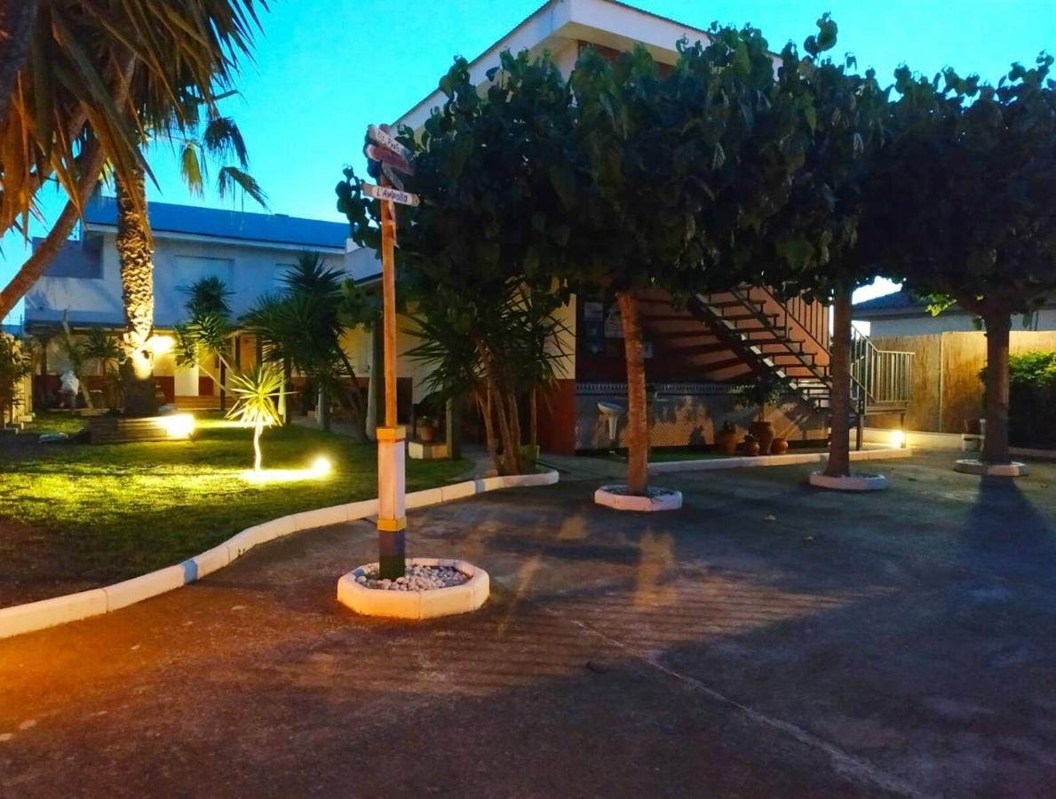 Casablanca El Petit Hotel 델테브레 외부 사진